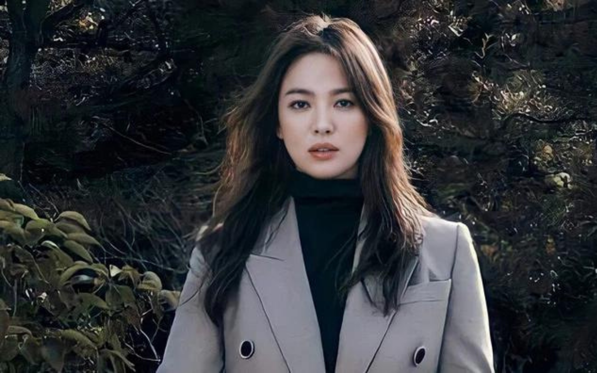 Song Hye Kyo khiến dân tình nghi ngờ có tình cảm với trai trẻ kém 10 tuổi, là diễn viên nào đây? Ảnh 5