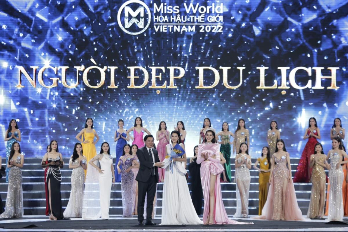 Mỹ nhân có tên lạ nhất Miss World VN 2022 - Trần Thị Bé Quyên: Nhan sắc trong trẻo mỹ miều tựa búp bê Ảnh 2