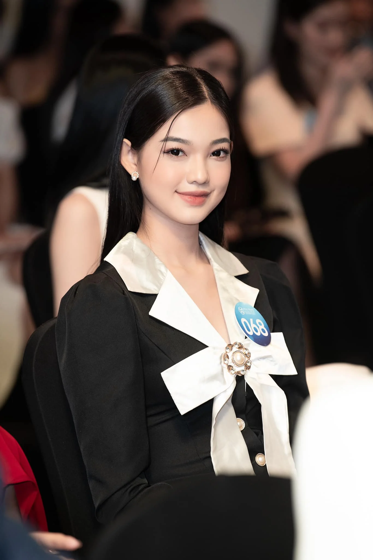 Mỹ nhân có tên lạ nhất Miss World VN 2022 - Trần Thị Bé Quyên: Nhan sắc trong trẻo mỹ miều tựa búp bê Ảnh 7