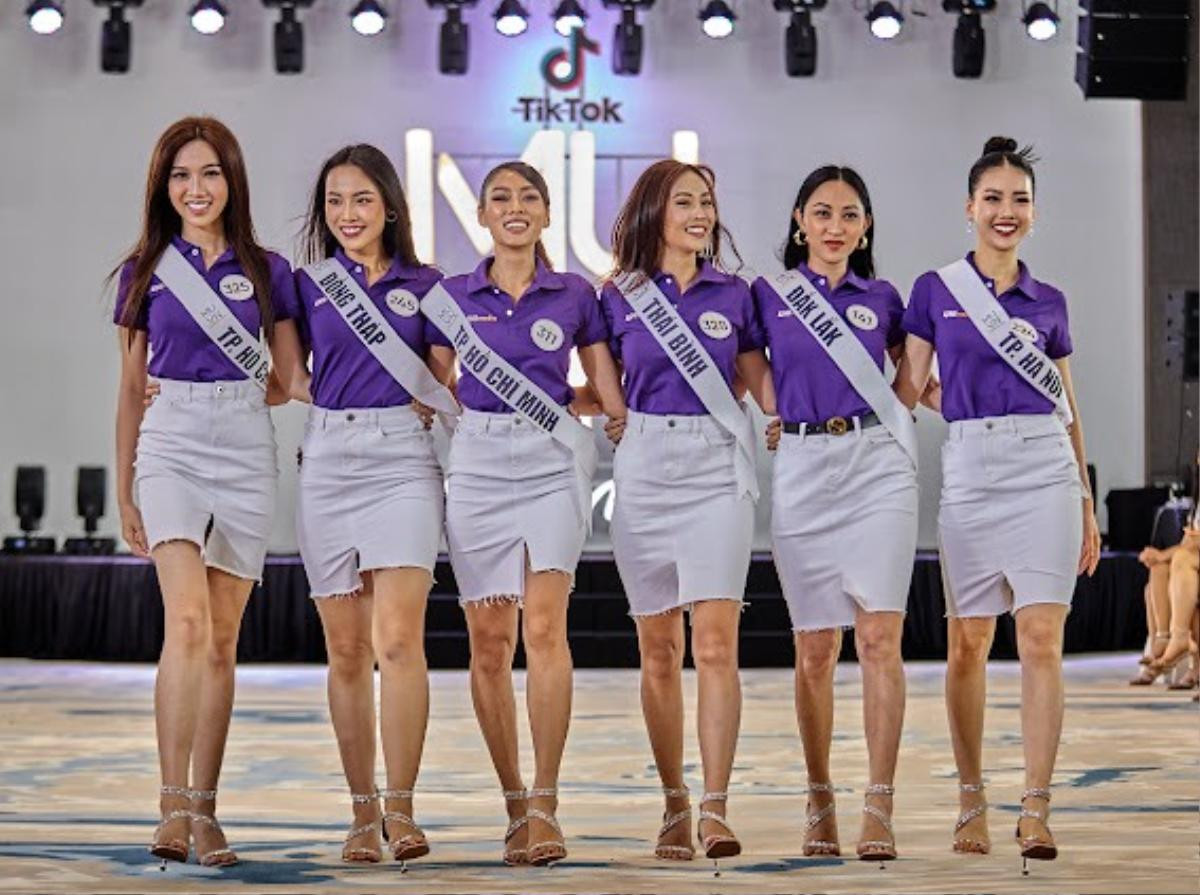 Dàn mentor Miss Universe Vietnam 2022 trổ tài 'lên gối' quá xịn khiến các thí sinh phục sát đất Ảnh 3