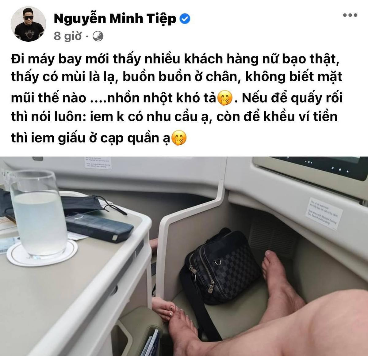 Một nam diễn viên đăng đàn bị người phụ nữ 'quấy rối' ngay trên máy bay Ảnh 1