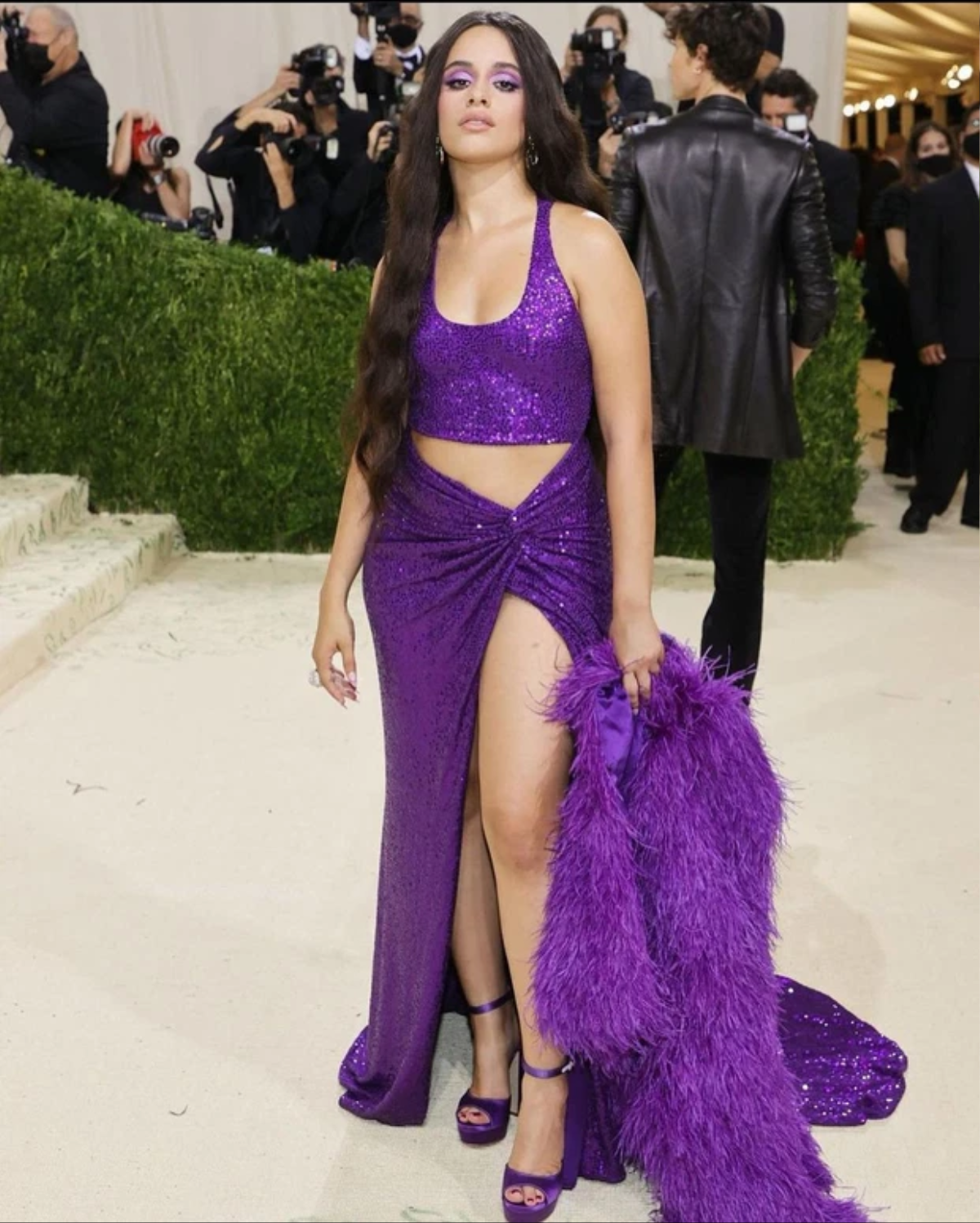 Hậu chia tay, Shawn Mendes xuất hiện như hoàng tử tại Met Gala 2022 còn Camila Cabello thì 'hên xui' Ảnh 3