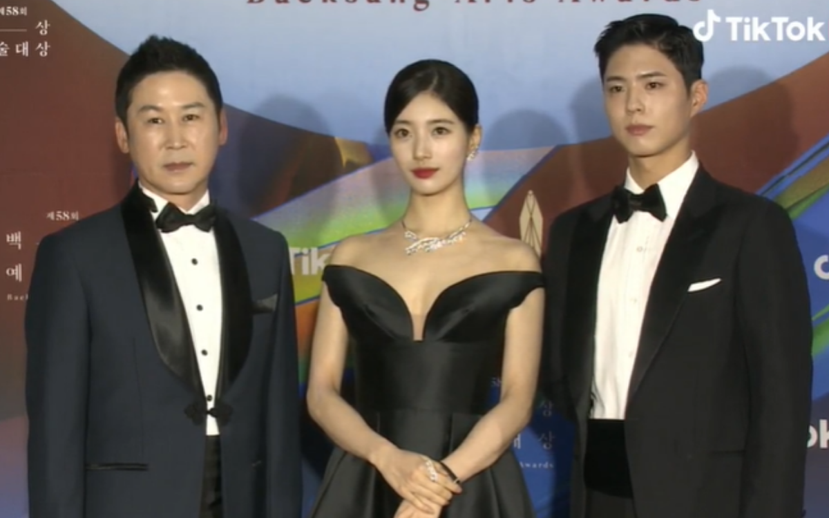 Thảm đỏ Baeksang 2022: Suzy chặt đẹp Kim Tae Ri - Kim Hye Soo ở sự kiện Ảnh 1