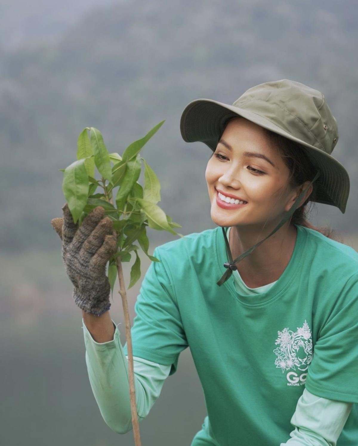 Hoa hậu H'Hen Niê lên tiếng khi bị cho là cái tên 'khó nhớ' Ảnh 3