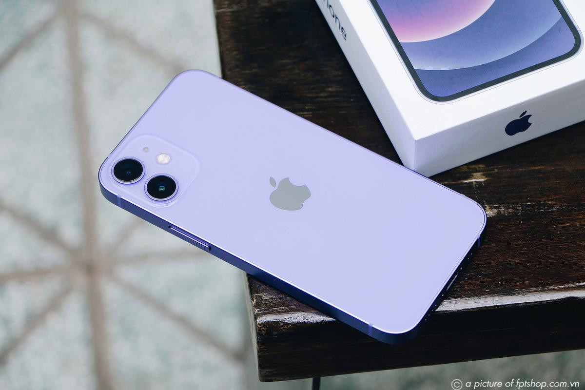 Top 3 mẫu iPhone bán chạy nhất tháng 4/2022 tại Việt Nam Ảnh 1