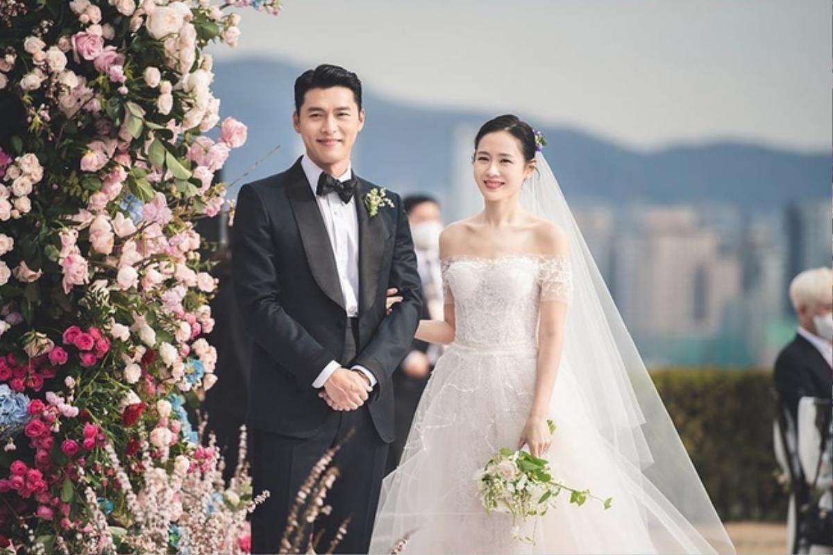 Netizen bắt gặp vợ chồng Hyun Bin - Son Ye Ji vào bệnh viện, chuyện gì đây? Ảnh 1