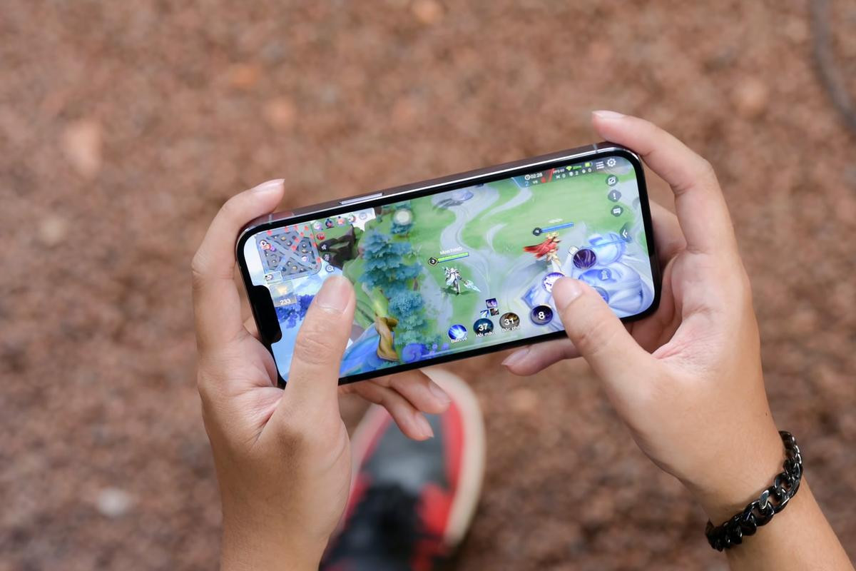 Để chơi game, đâu là dòng iPhone tốt nhất? Ảnh 1