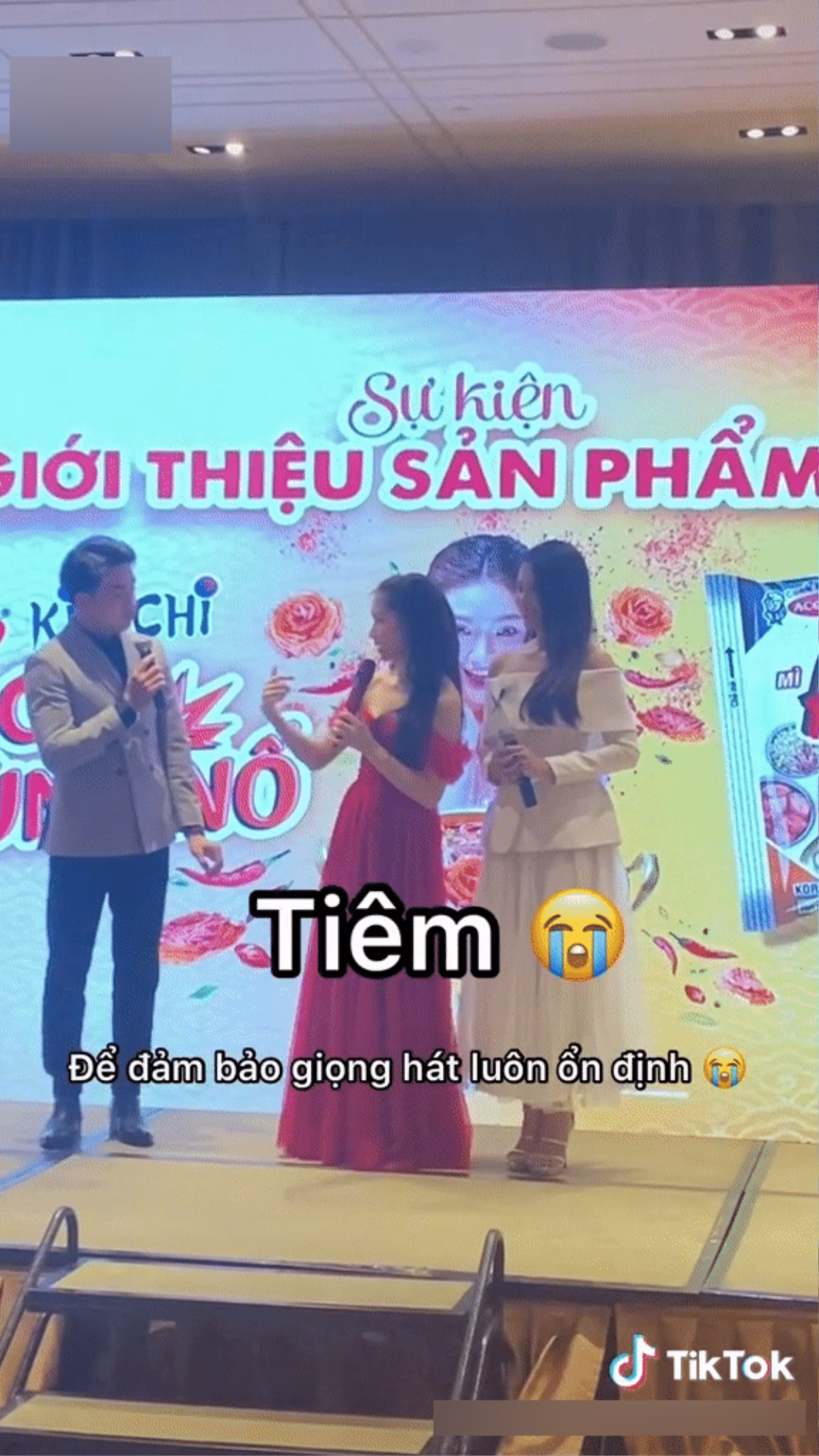 Hòa Minzy chia sẻ việc phải tiêm thuốc liên tục để đảm bảo giọng hát ổn định Ảnh 3