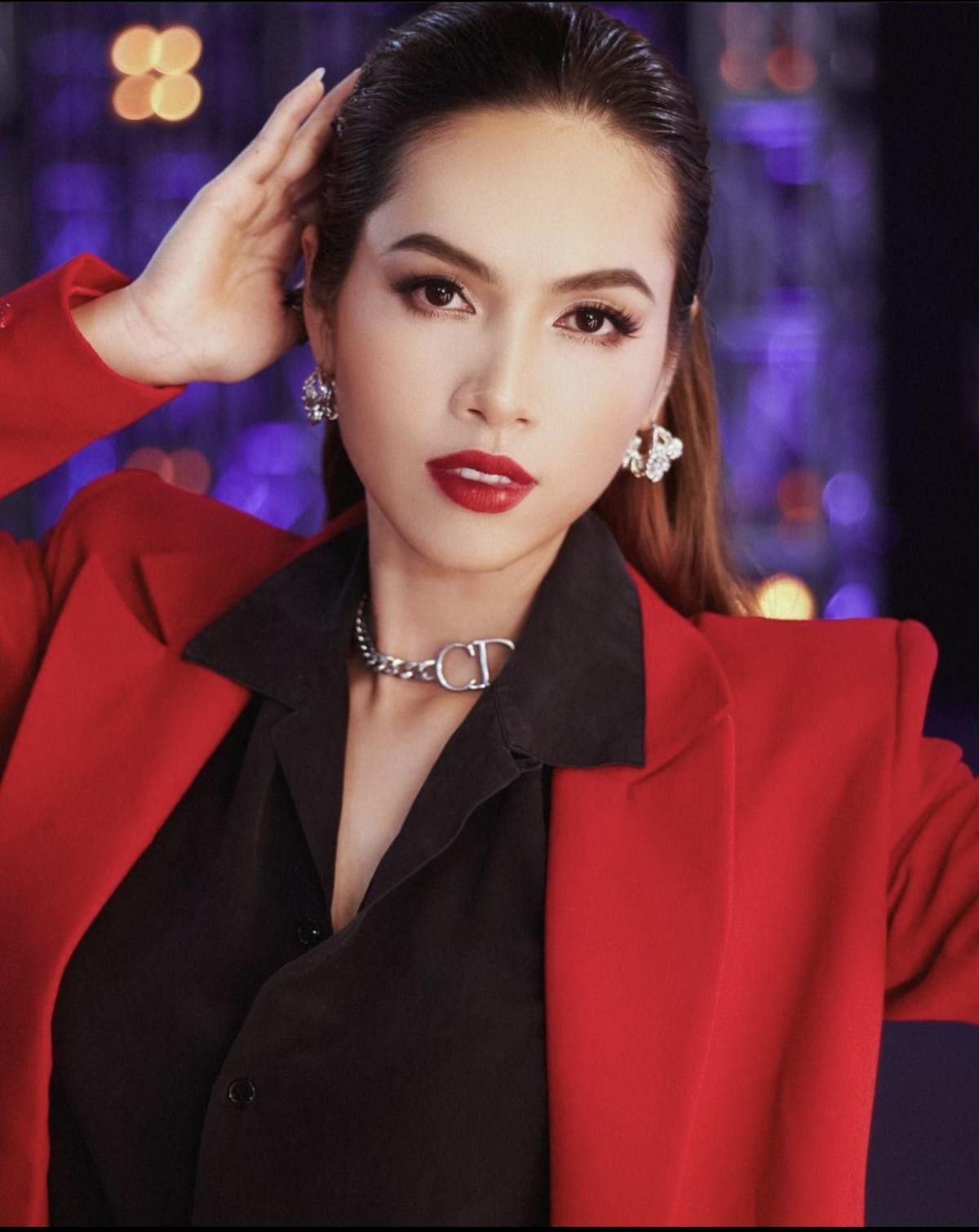 Hoàng My khoe cơ bụng cực nét, nói mới nhớ từng là gà chiến 'chinh Miss World, phạt Miss Universe' Ảnh 8