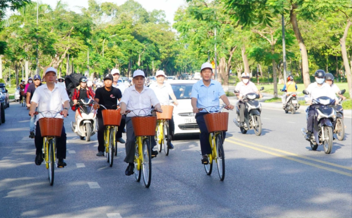 Lần đầu tiên triển khai mô hình xe đạp công cộng tại Huế Ảnh 1