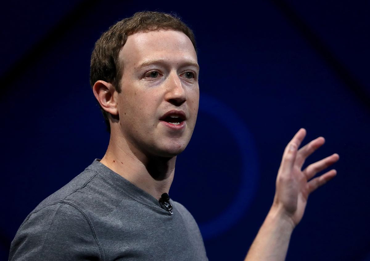 Facebook sẽ như thế nào nếu Mark Zuckerberg vẫn là CEO Ảnh 2