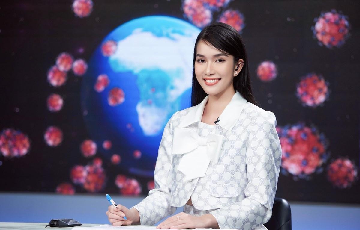 'Á hậu học giỏi' Phương Anh tiết lộ một ngày đi làm tại VTV, sẽ bị mắng nếu thiếu vật này Ảnh 1