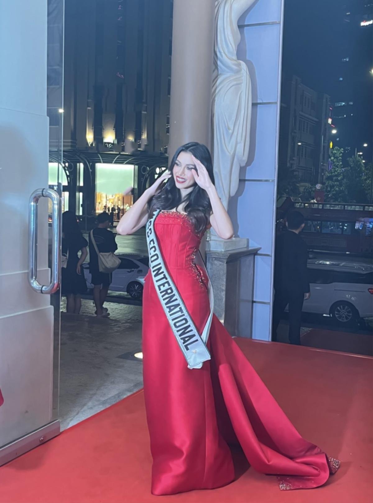 Cận cảnh nhan sắc của đương kim Miss Eco International Kathleen Paton Ảnh 3