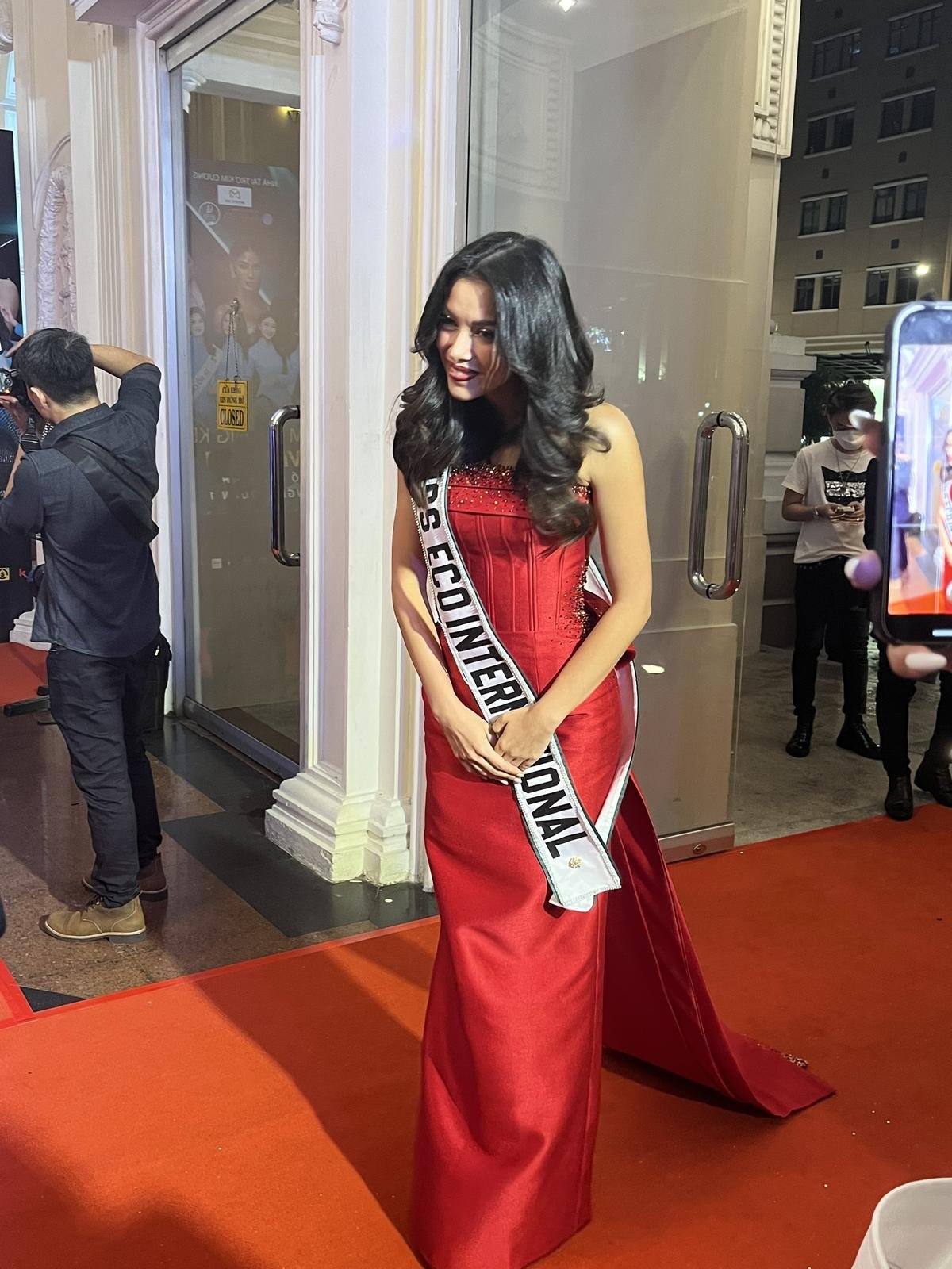 Cận cảnh nhan sắc của đương kim Miss Eco International Kathleen Paton Ảnh 4