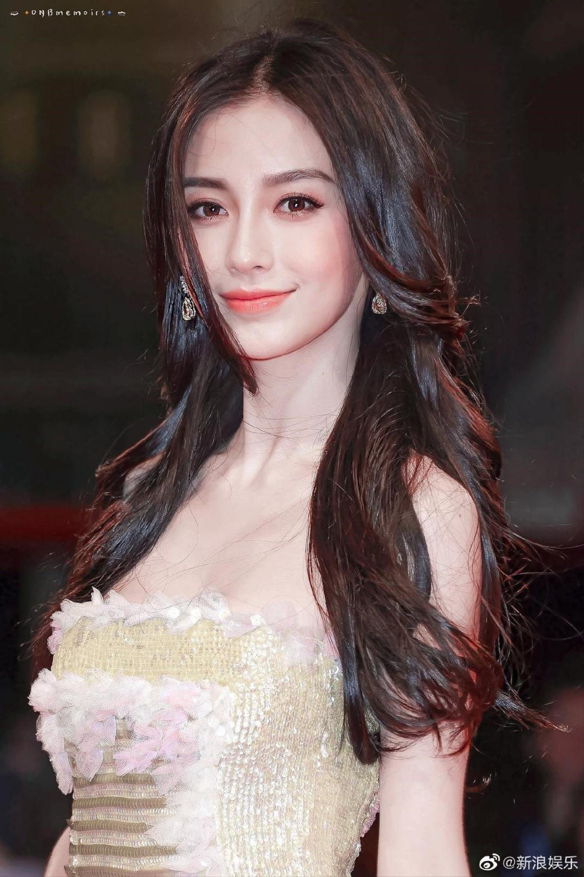 Nhan sắc của Angelababy sau 10 năm như cú vả thẳng mặt anti-fan từng nói cô nàng động dao kéo Ảnh 3