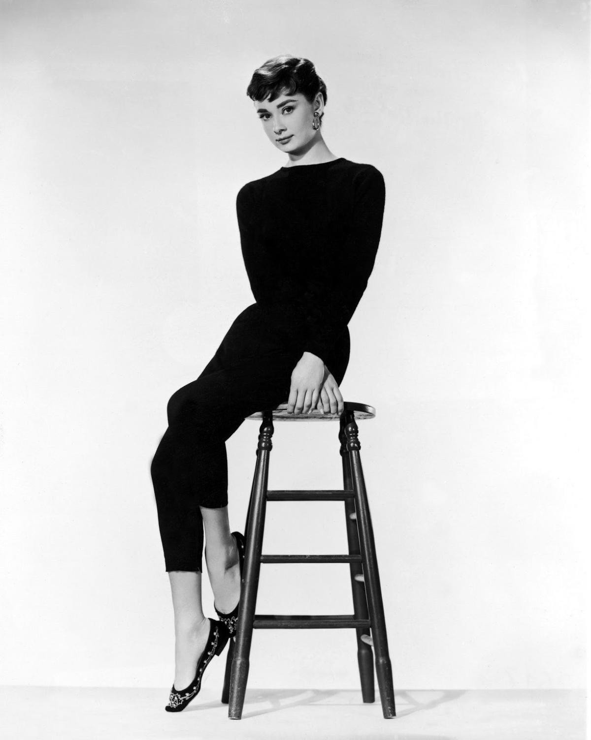 Nàng thơ Audrey Hepburn trong mắt Givenchy: 'Gửi tới cô ấy tất cả tình yêu' Ảnh 10