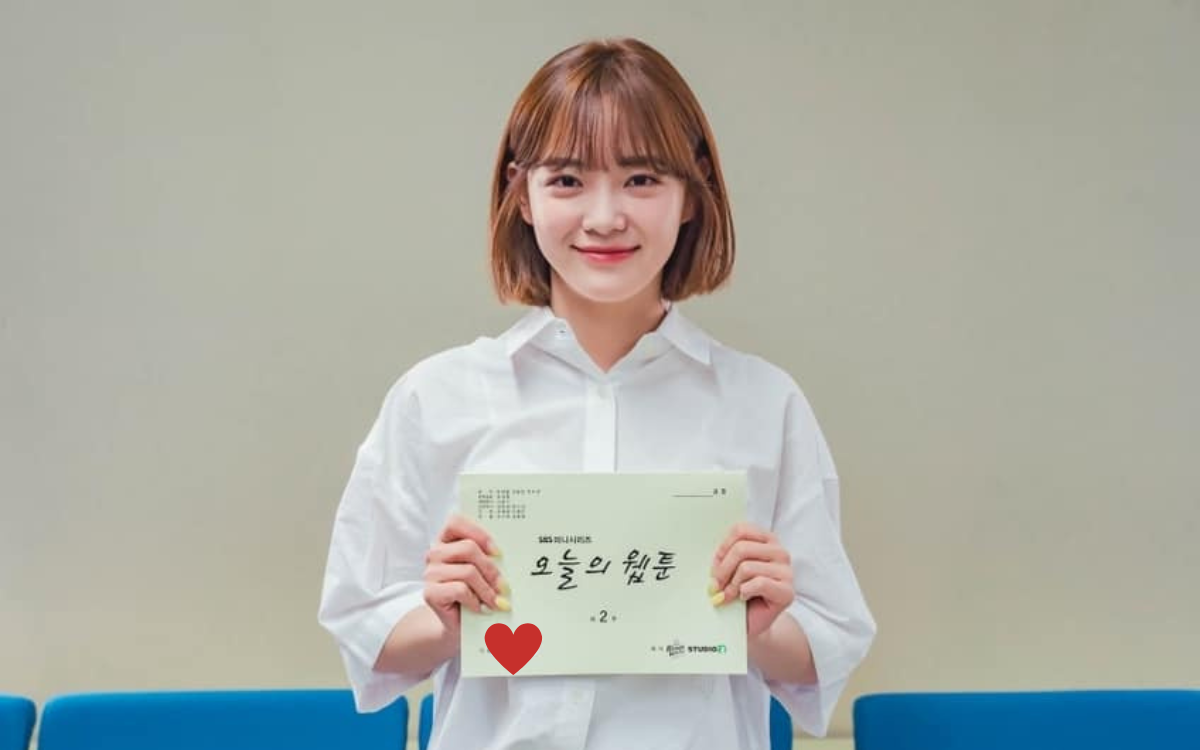 Kim Se Jeong rạng rỡ trong lần đầu xuất hiện bên 'tình mới' sau khi 'chia tay' Ahn Hyo Seop Ảnh 2