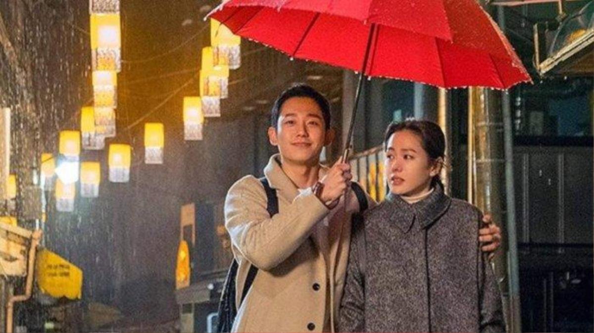 Nam thần che mưa cho Son Ye Jin: Hyun Bin - Jung Hae In vẫn chưa hot bằng huyền thoại này Ảnh 1