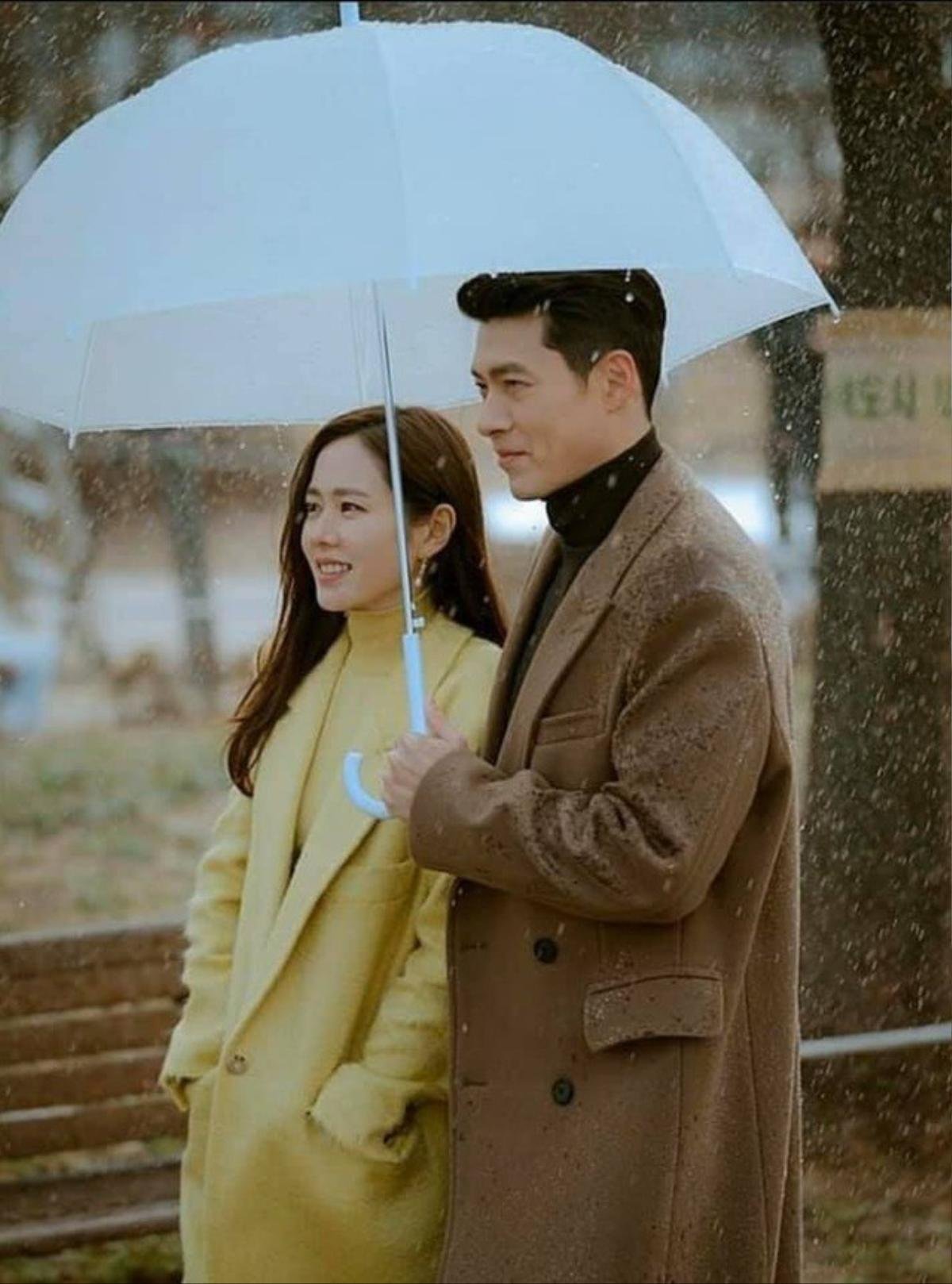 Nam thần che mưa cho Son Ye Jin: Hyun Bin - Jung Hae In vẫn chưa hot bằng huyền thoại này Ảnh 5