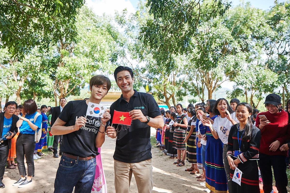 Choi Siwon, Jaemin cùng Ủy ban UNICEF Hàn Quốc mở rộng chiến dịch giáo dục âm nhạc cho trẻ em Việt Nam Ảnh 3