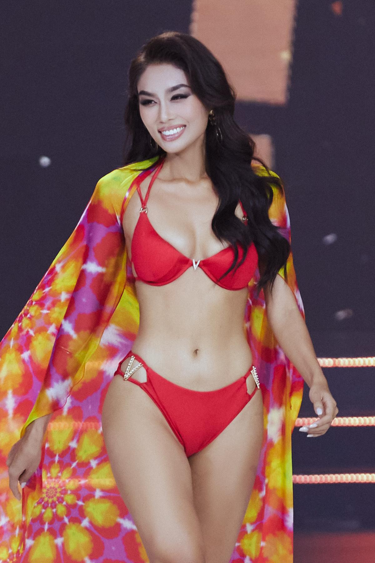 Hương Ly ngậm ngùi rớt khỏi Top 3 Miss Universe Vietnam: 3 năm liên tiếp góp mặt ở Top 5 Ảnh 2