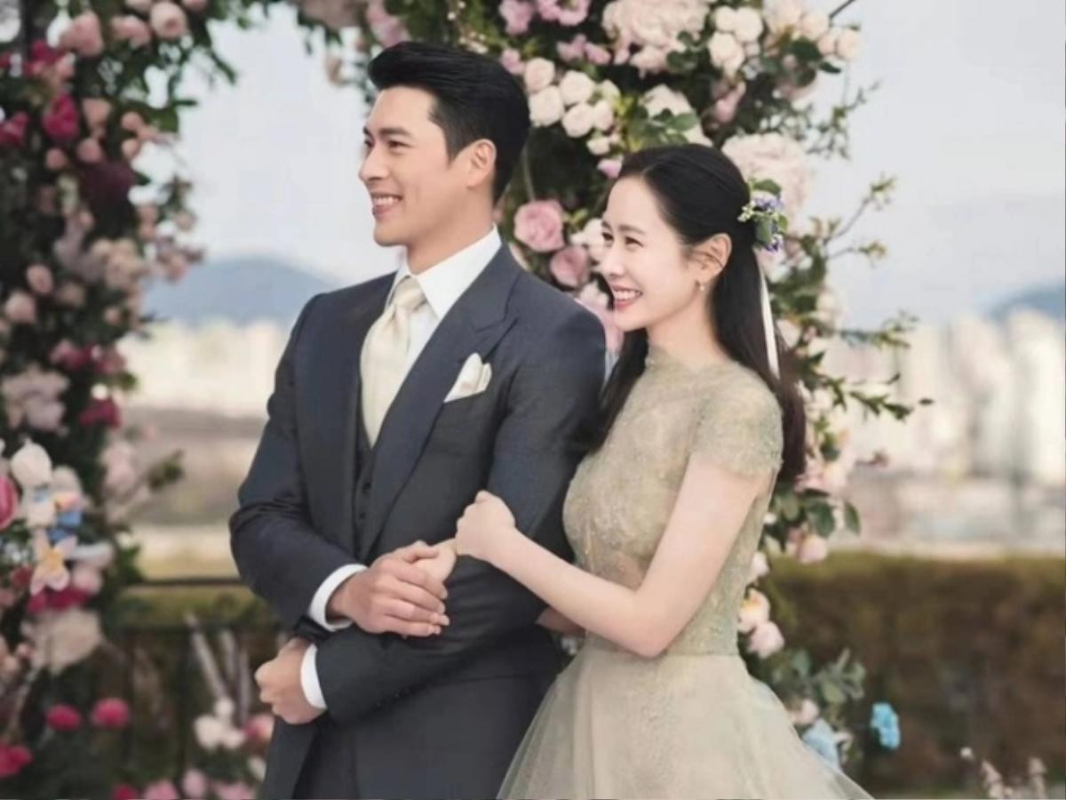 Diễn viên Hàn được truyền cảm hứng từ gia đình: Hyun Bin - Son Ye Jin nên người, Hye Kyo thành nữ thần Ảnh 10