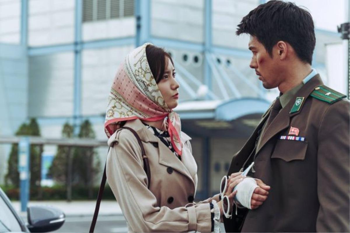 Hyun Bin - Son Ye Jin mở tiệc chào mừng cục cưng, phản ứng của 'chị ruột' Song Hye Kyo gây chú ý Ảnh 8