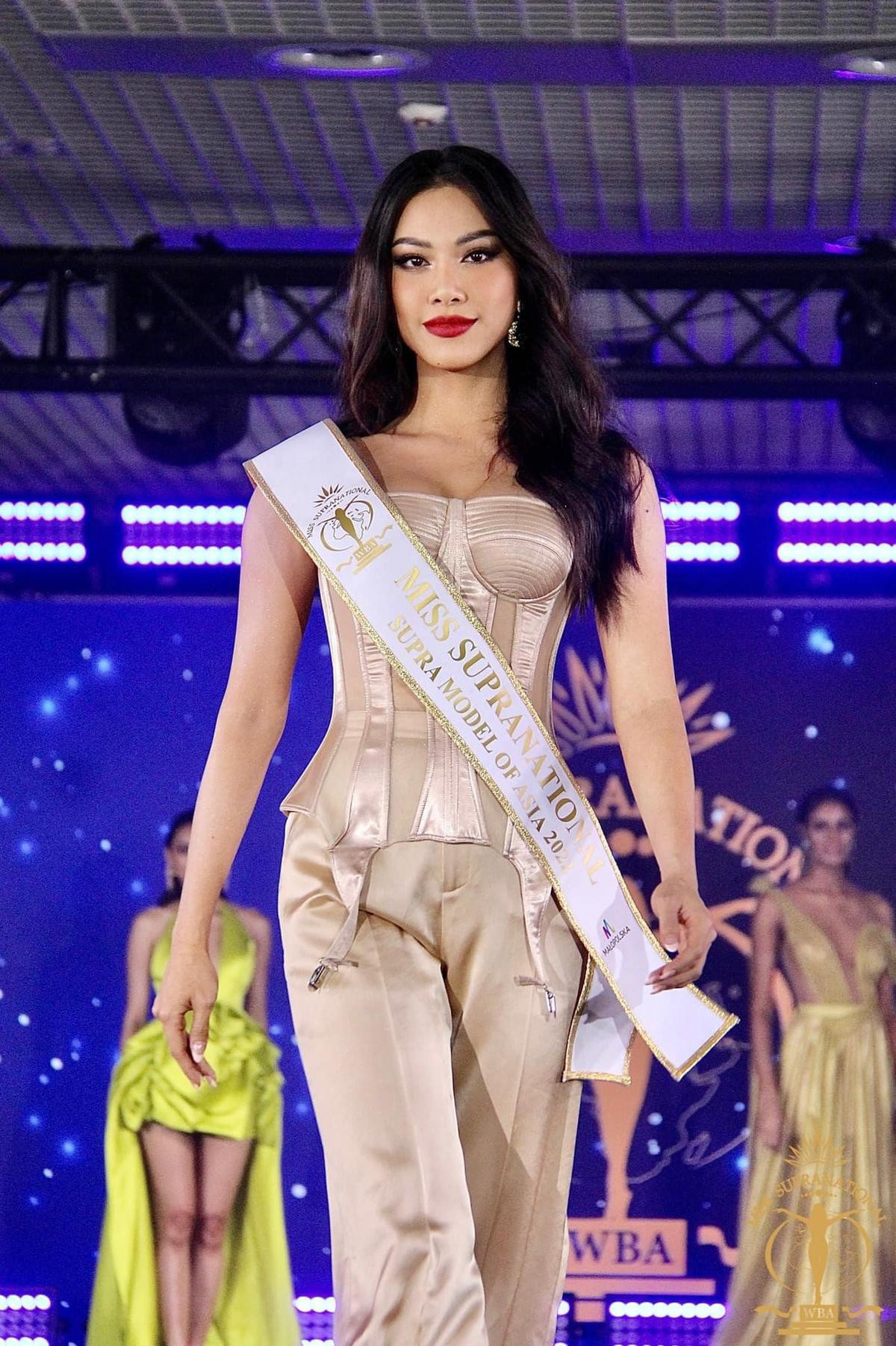 Kim Duyên kiên cố vị trí Top 5 Miss Supranational, Nam Phi, Thái Lan bất ngờ vắng mặt trong bảng dự đoán Ảnh 5