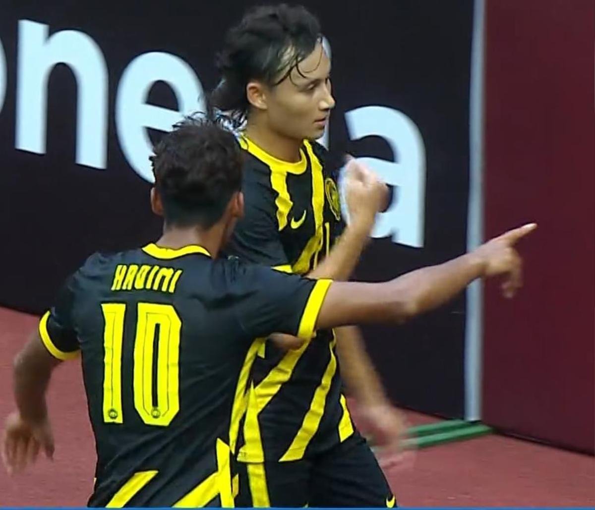 Việt Nam thua Malaysia 0-3 ở bán kết: Trả giá cho nhiều cơ hội bị bỏ lỡ Ảnh 1