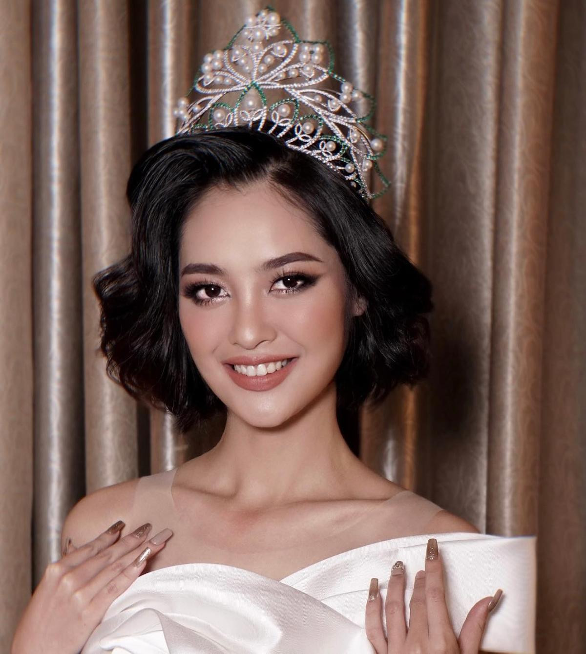 Á hậu 2 dự thi Miss Earth 2022, netizen bàn tán: 'Chọn Hoa hậu và Á hậu 1 để làm gì?' Ảnh 3