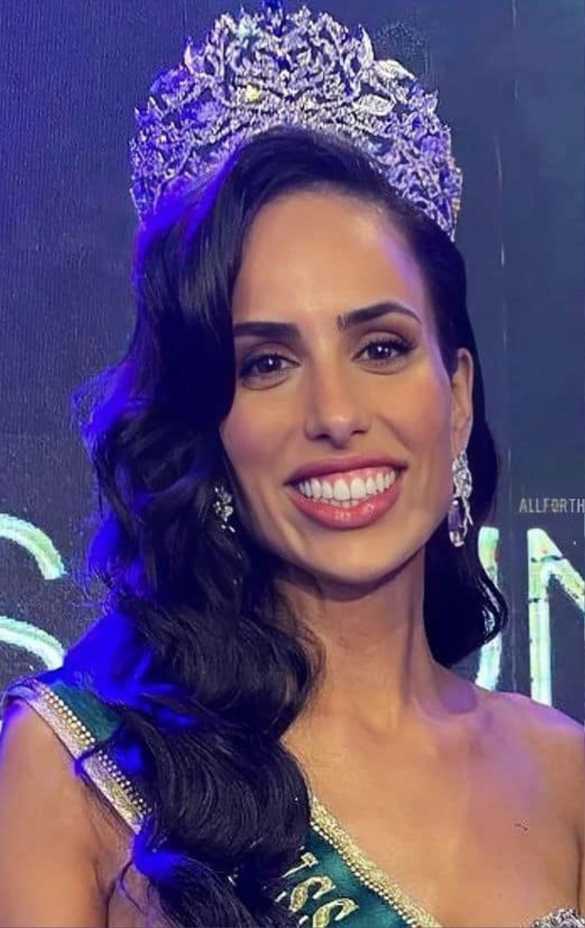 Nhan sắc 'già chát' của đại diện Brazil tại Miss Universe 2022: Lép vế hoàn toàn trước Ngọc Châu Ảnh 1