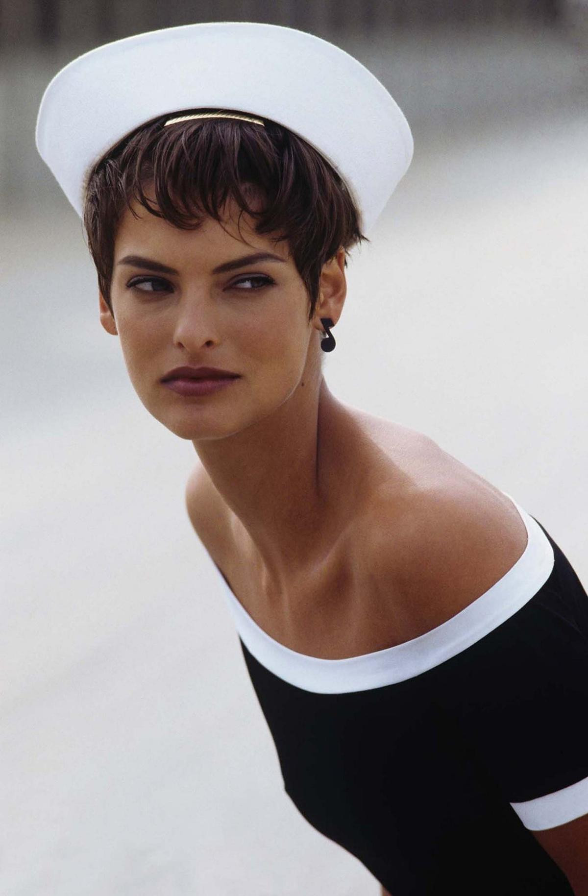 Linda Evangelista: Bóng hồng 'chảnh' nức tiếng làng mốt, chỉ ra khỏi giường nếu được trả trên 10.000 USD Ảnh 1