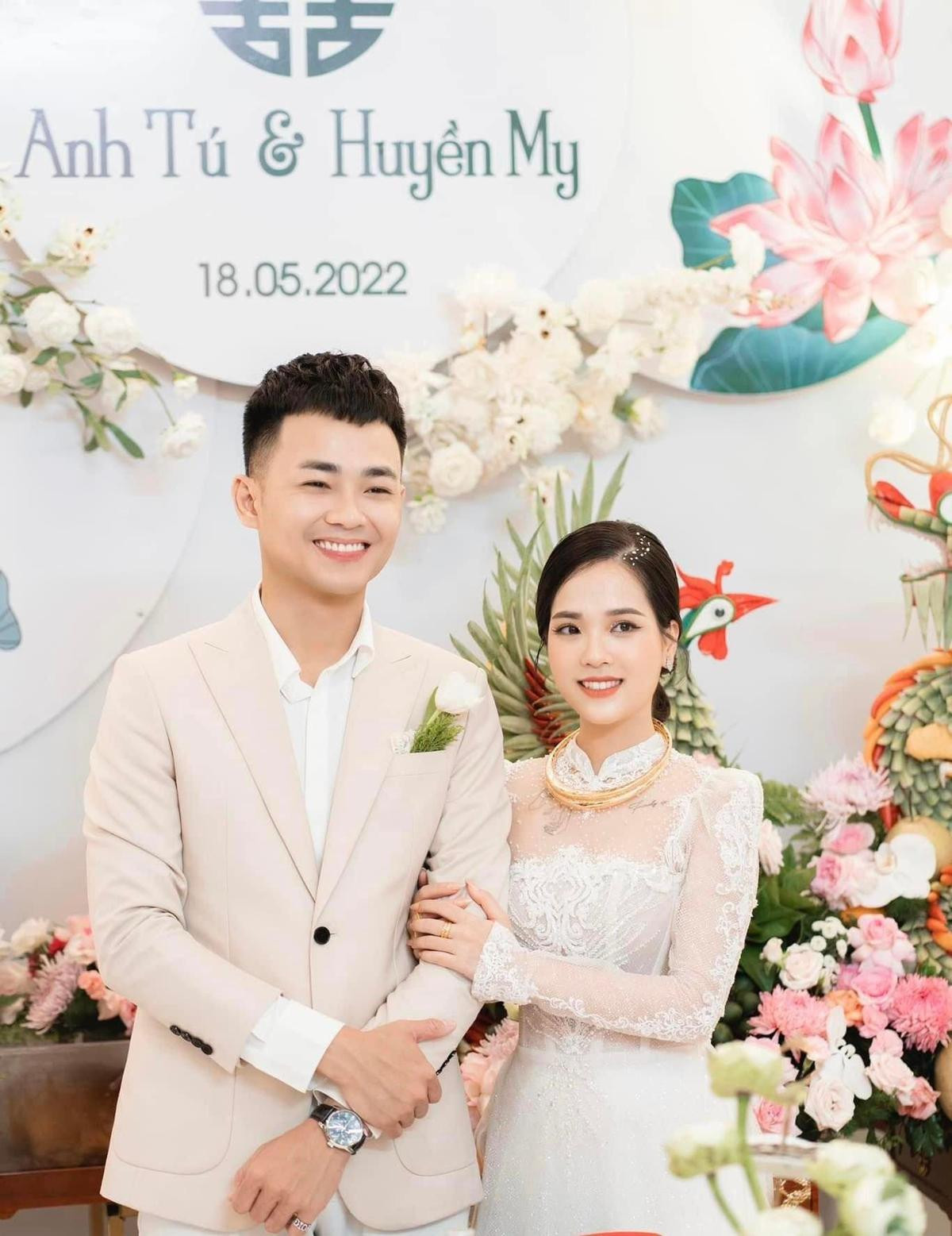 Lấy chồng chưa được bao lâu, tình cũ Quang Hải đã than 'đau đớn, gục ngã', chuyện gì đây? Ảnh 2