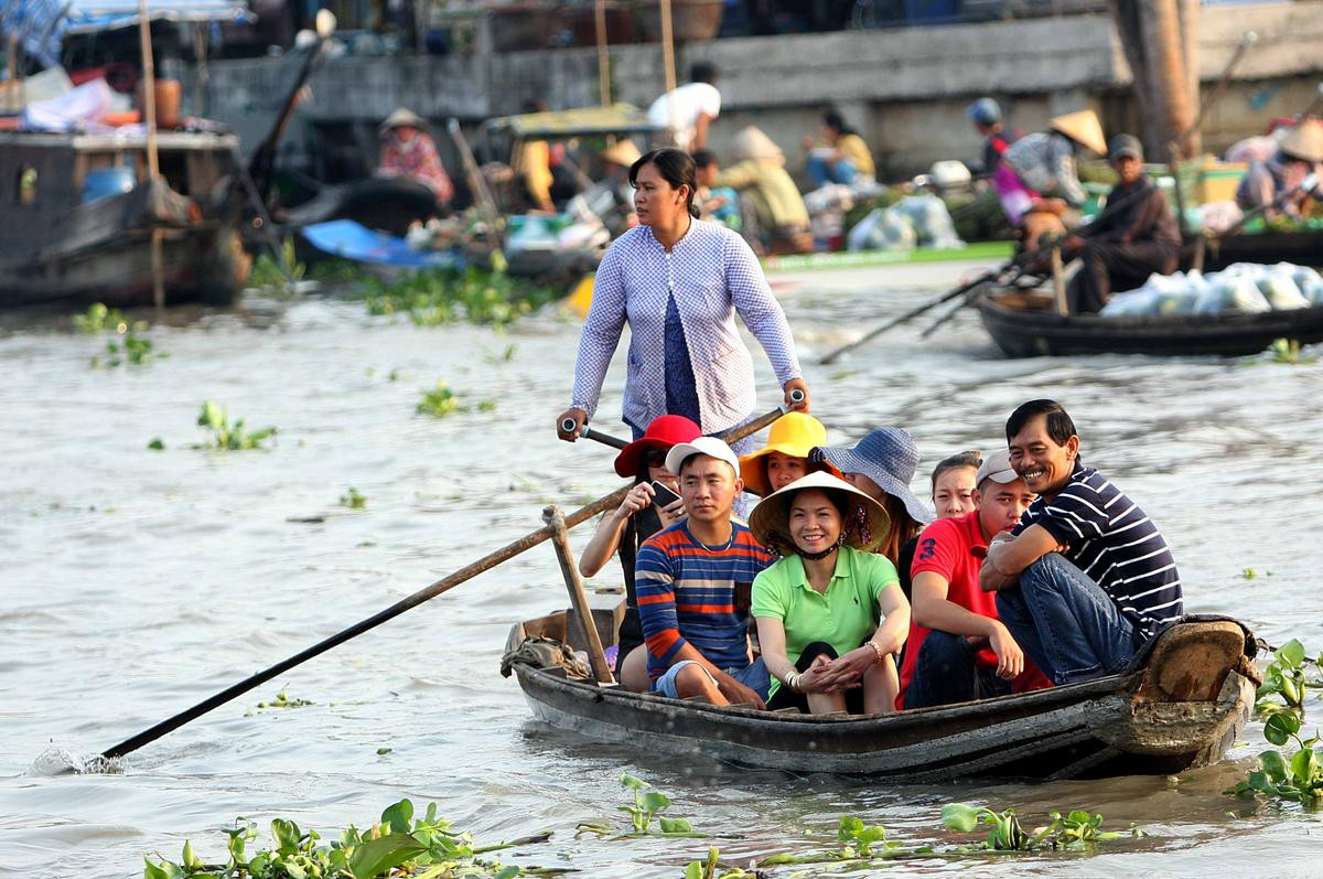 Xao xuyến trước khung cảnh chợ nổi miền Tây sông nước Ảnh 8