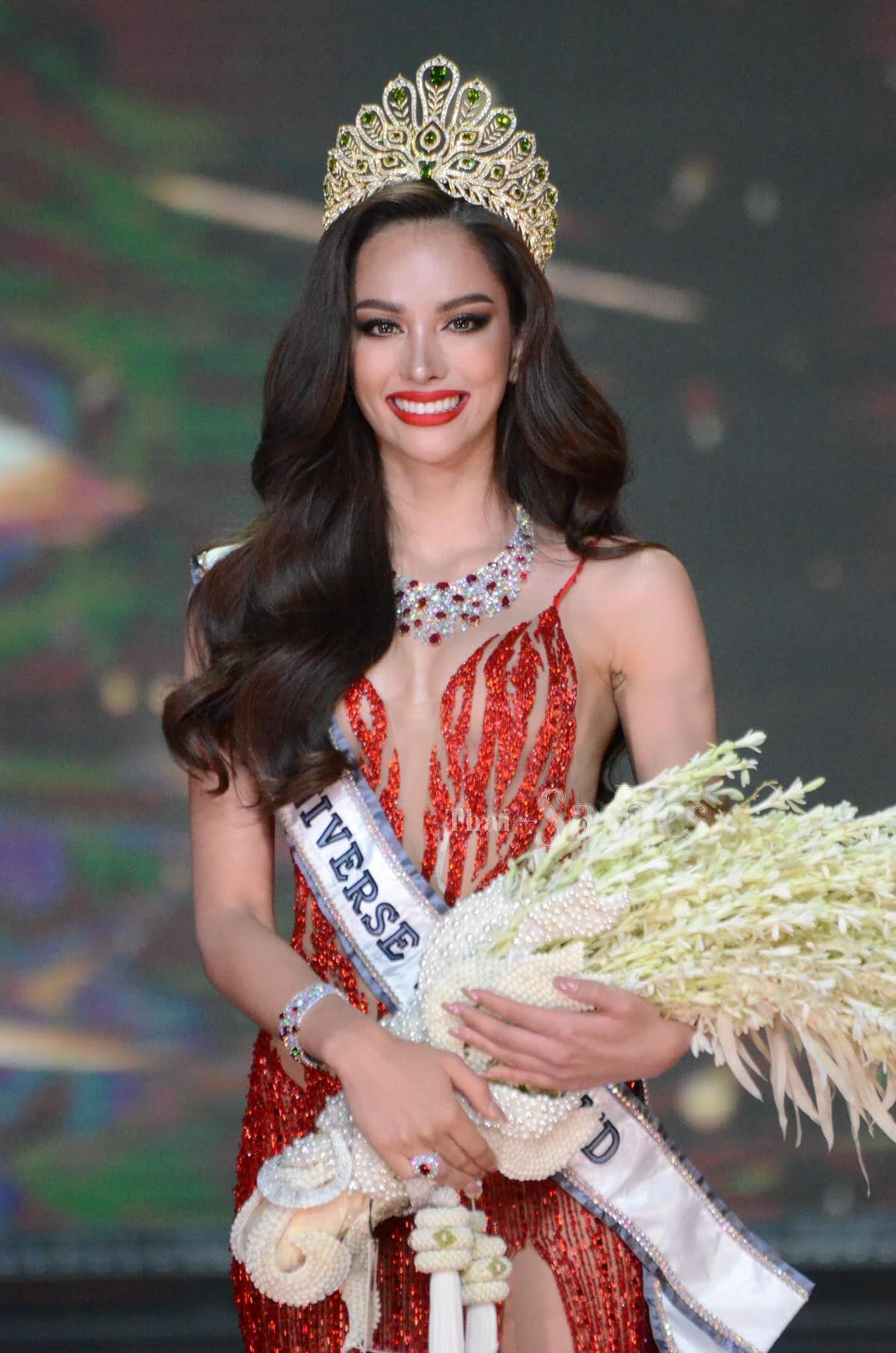 Người chơi hệ tâm linh gọi tên Miss Universe Thailand 2022, giành chiến thắng nhờ vào động tác nhỏ này Ảnh 1