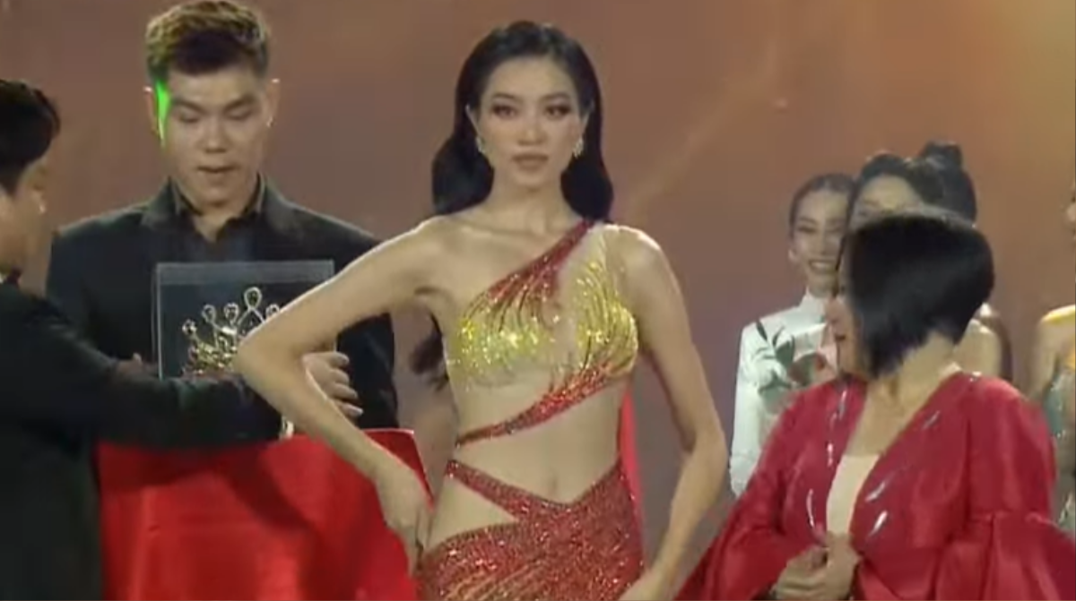 Đoàn Thu Thủy đăng quang Miss Fitness Vietnam 2022: Skill ổn, lựa chọn vừa vặn nhất trong dàn thí sinh Ảnh 4