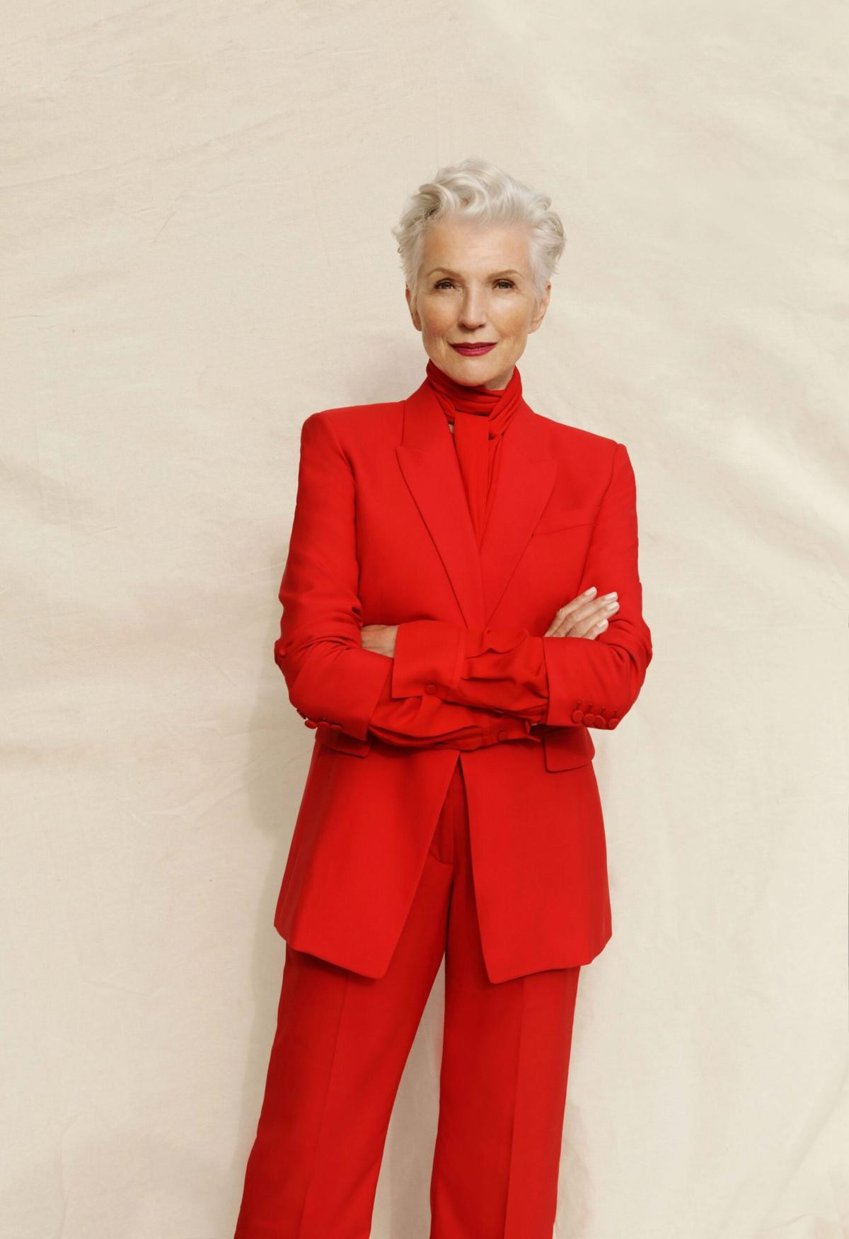 Maye Musk và phong cách thời trang đỉnh cao ở tuổi U80 Ảnh 3