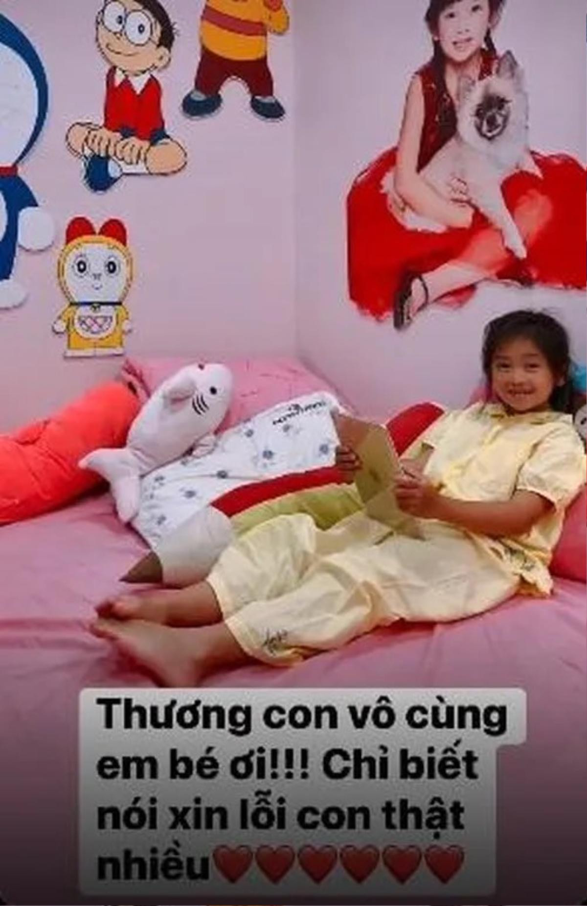 Bảo mẫu liên tục xin lỗi bé Lavie khiến công chúng lo lắng Ảnh 3