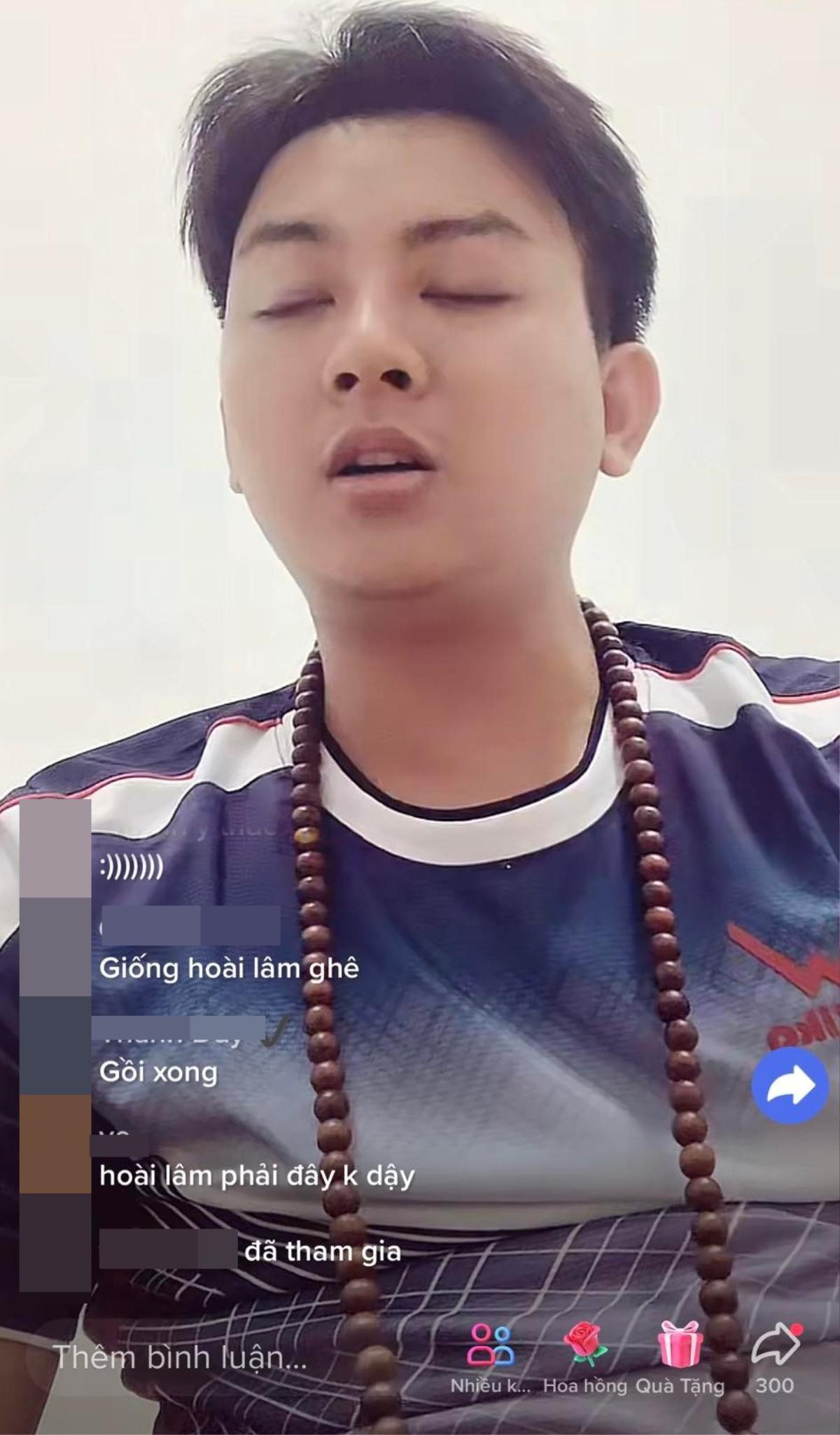 Giữa xôn xao biểu hiện lạ trên sóng livestream, Hoài Lâm có thêm MV cán mốc 100 triệu lượt xem Ảnh 3