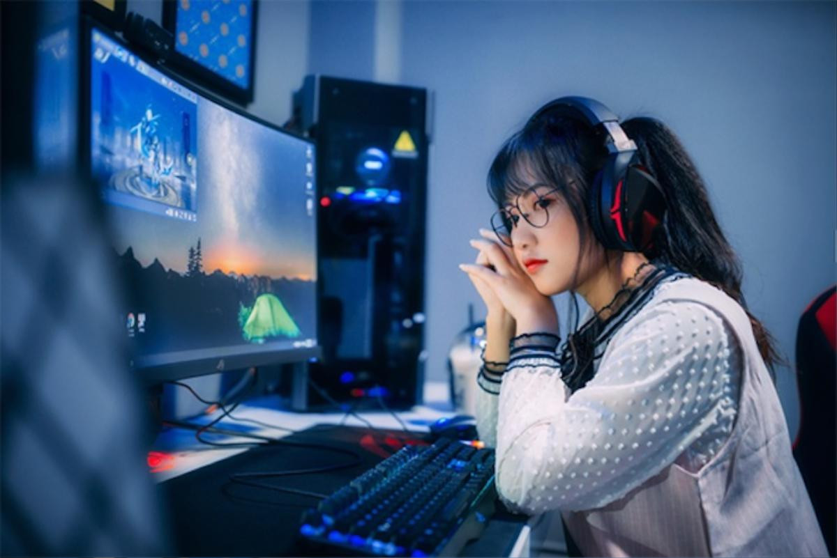 Streamer ZyZy 'nàng thơ' xinh đẹp nghiện ma túy vừa bị công an tạm giữ hình sự nổi tiếng thế nào? Ảnh 2