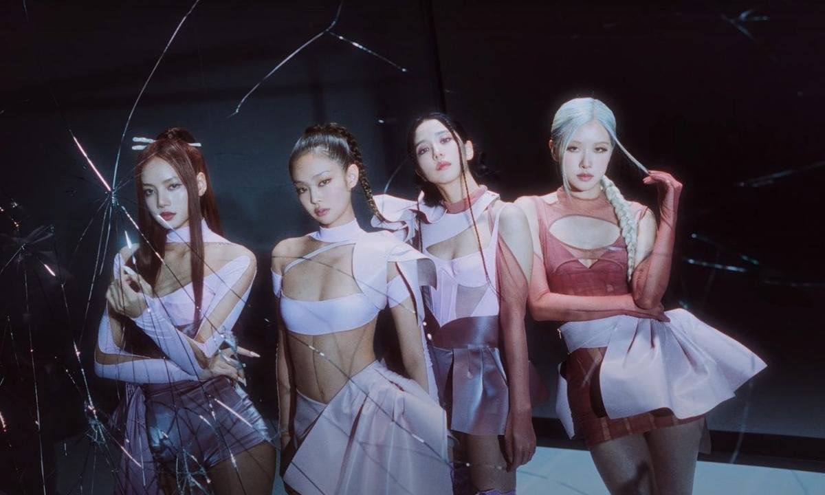 Á hậu Phương Nhi gây bất ngờ khi 'so kè' nhảy nhót cùng ERIK bản hit của BlackPink Ảnh 5