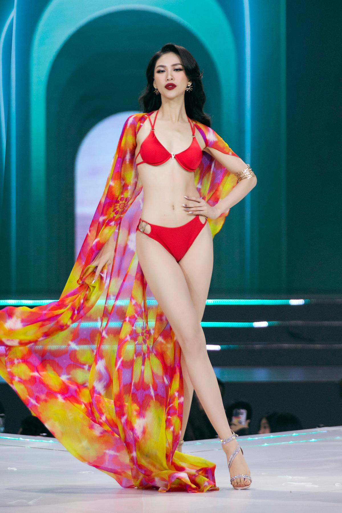 Bùi Quỳnh Hoa thả thính tiếp tục thi sắc đẹp: Miss Grand VN hay Miss Supranational VN đây? Ảnh 7