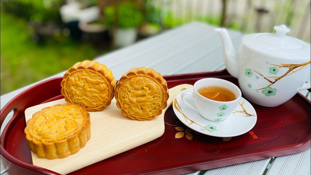 Bánh Trung Thu - Tặng nhau một chiếc bánh, nhớ mãi tấm lòng son Ảnh 5