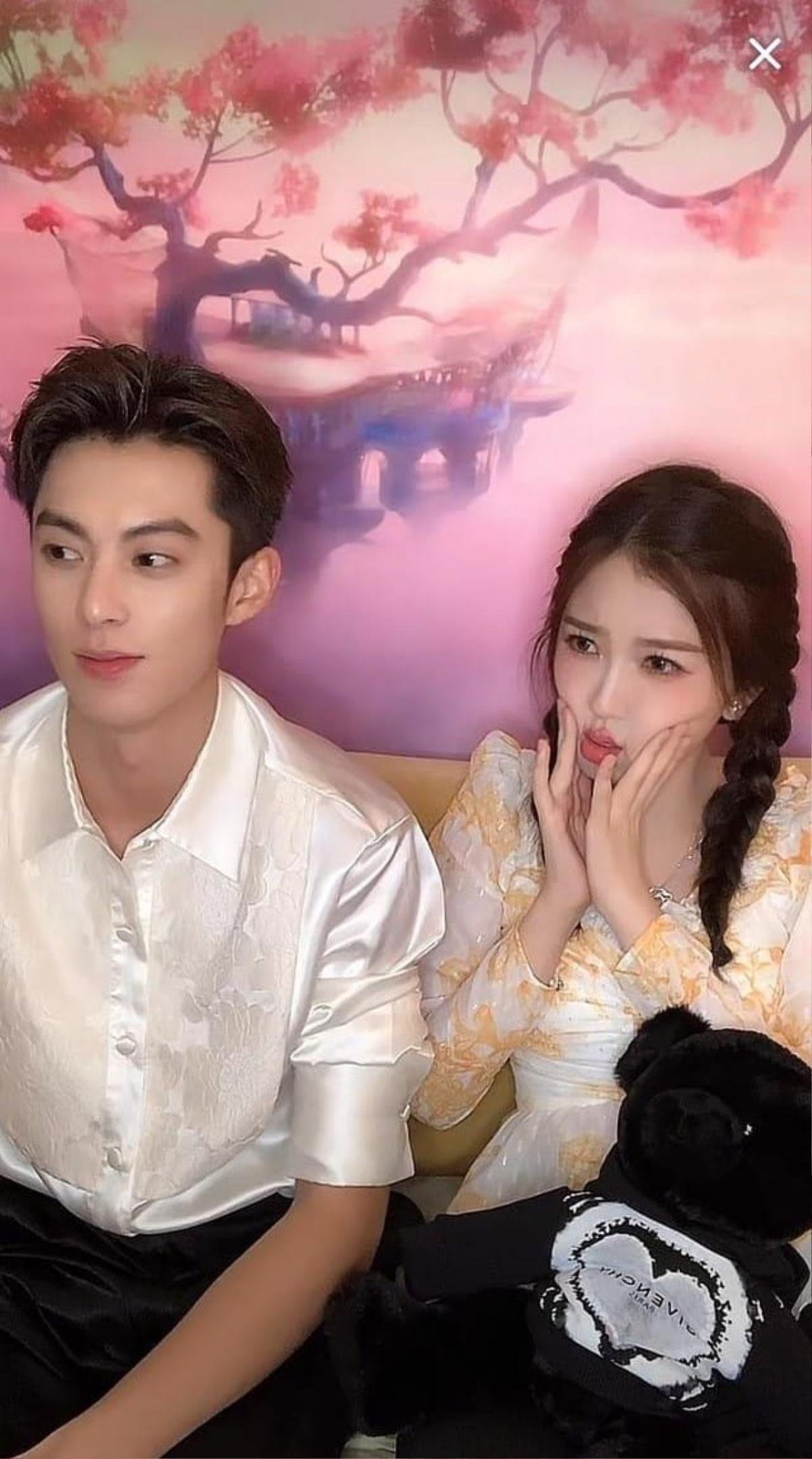 Ngu Thư Hân được khen tinh tế vì ngừng 'xào couple' với Vương Hạc Đệ sau khi Thương Lan Quyết kết thúc Ảnh 3