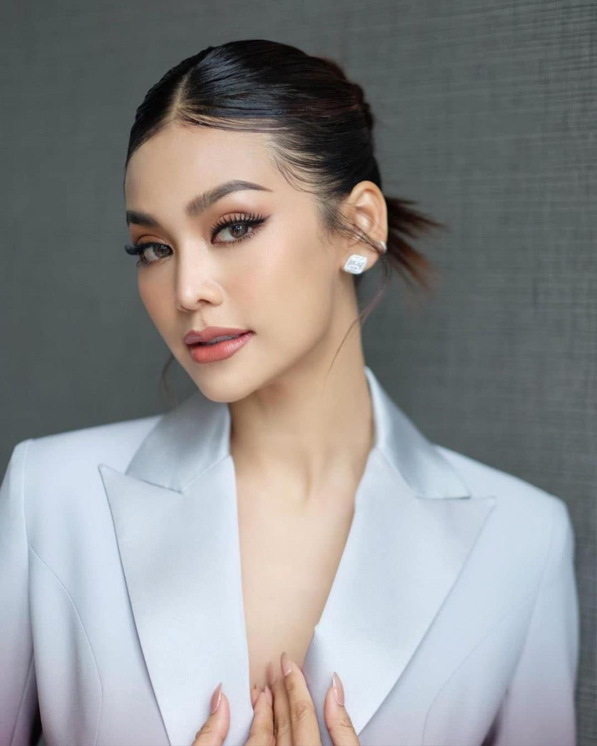 Sức hút 'cực khủng' của Miss Grand Thailand 2022: Cát-sê cao kỷ lục, chạy show như 'đi chợ' Ảnh 3