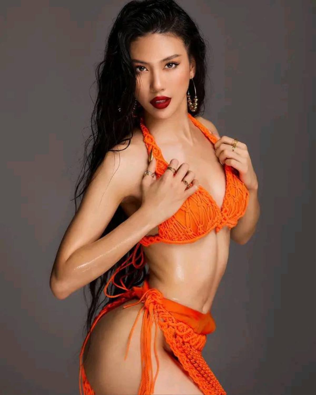 Bộ ảnh Bùi Quỳnh Hoa gửi đến Supermodel International 2022: Nhan sắc, body đều 'đỉnh của chóp' Ảnh 4