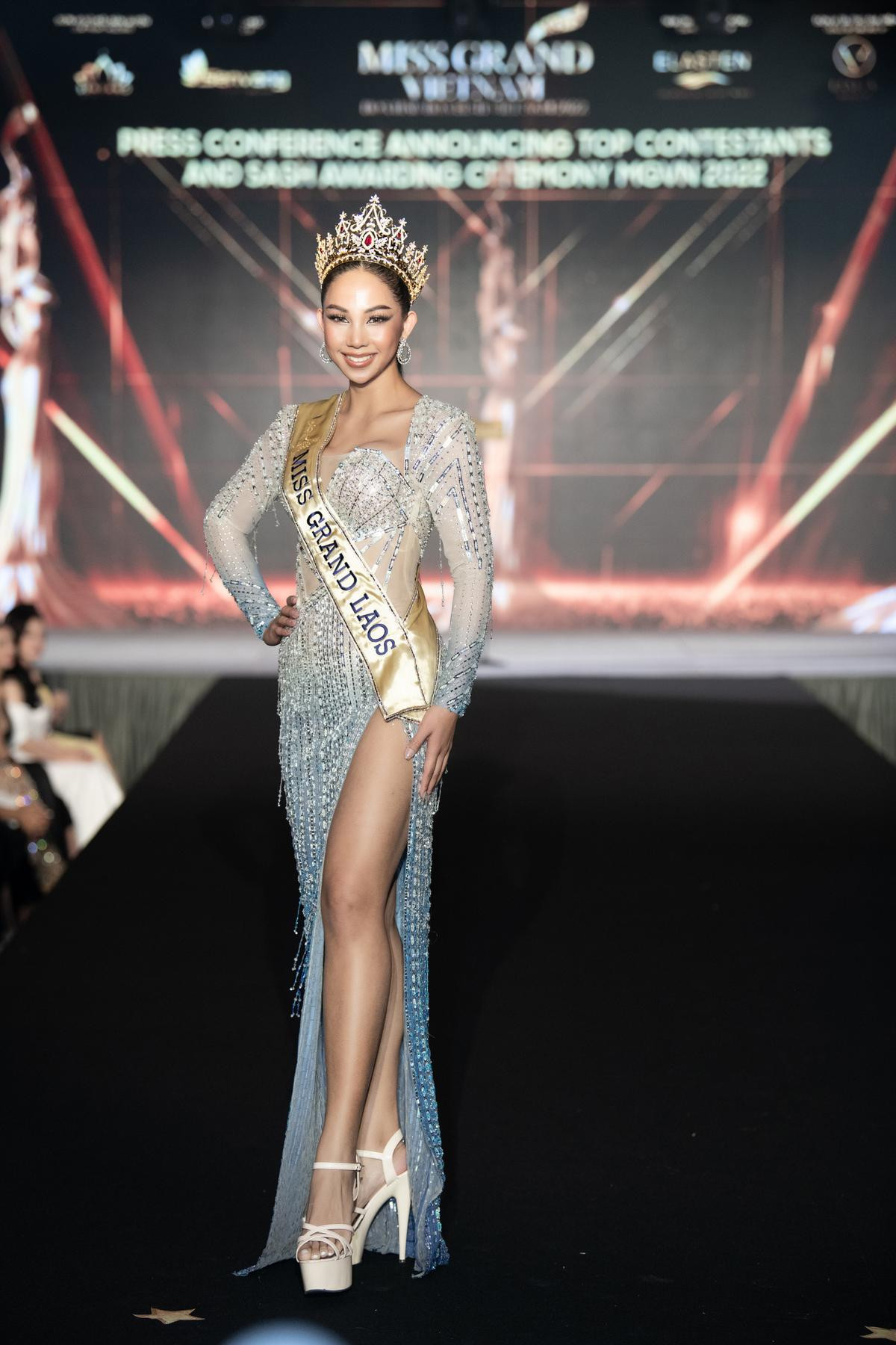 Thùy Tiên khiến 4 nhan sắc 'láng giềng' lu mờ: Đẳng cấp Miss Grand 2021 khó ai vượt mặt Ảnh 6