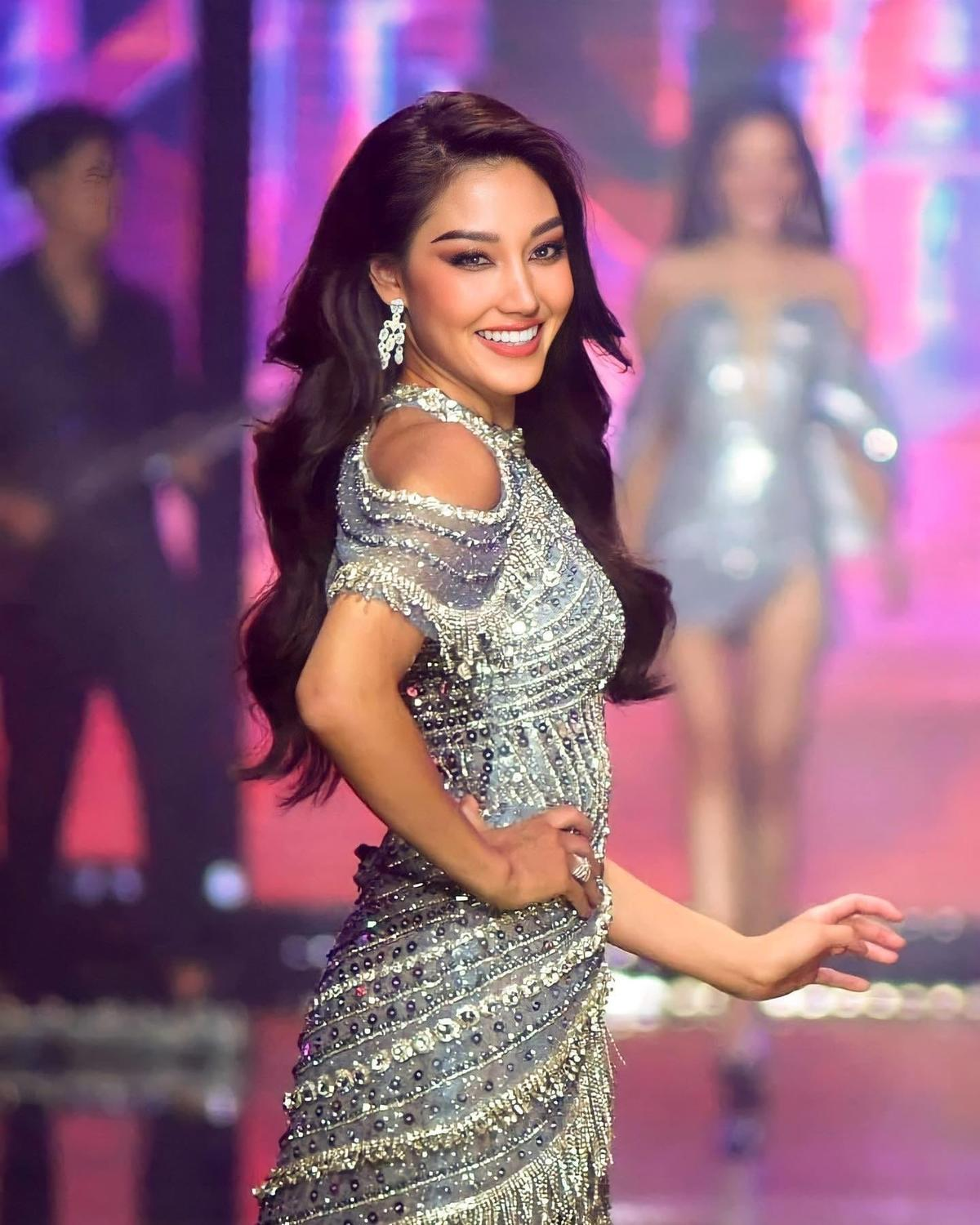 Đương kim Miss Universe Thailand 'xổ' tiếng Anh, netizen lắc đầu: 'Quá tiếc cho Á hậu 1' Ảnh 5