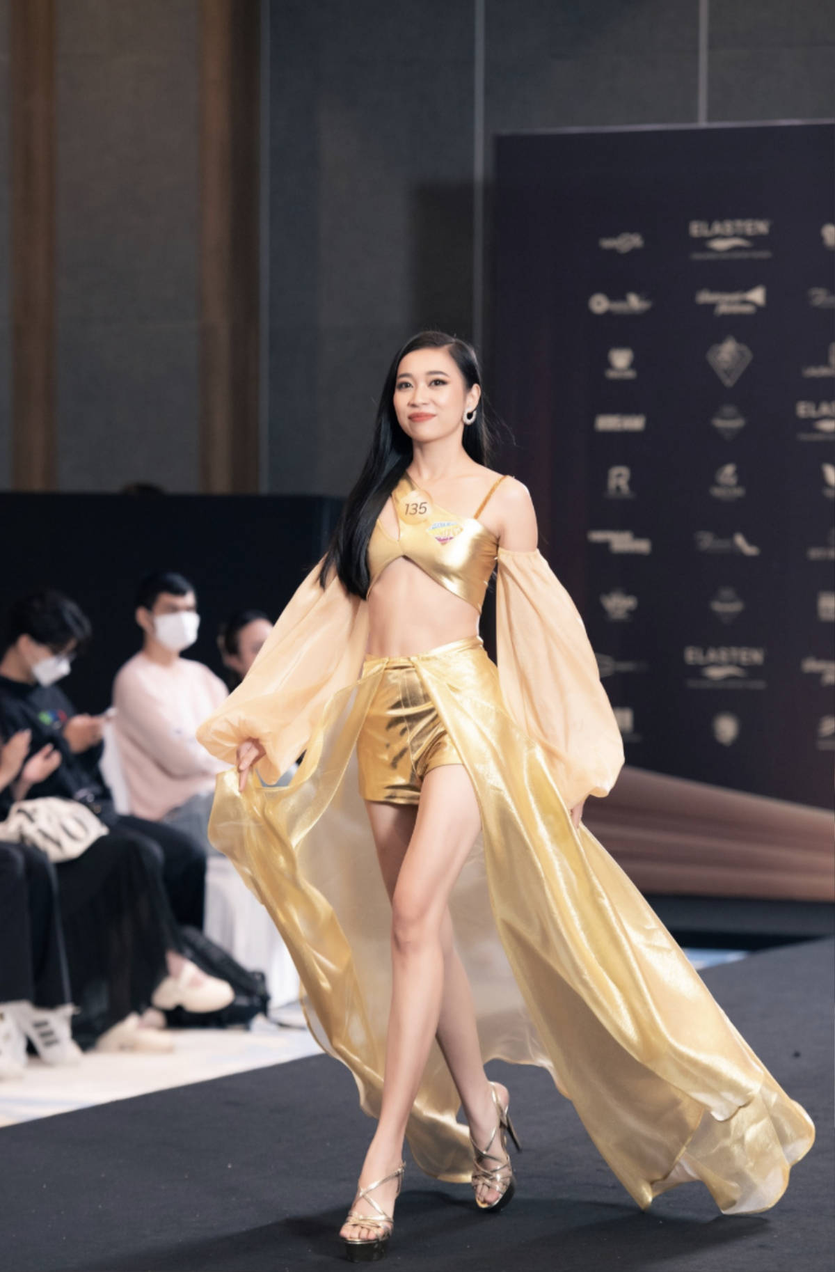 Ba Lùi Nguyên Thảo 'vắng mặt' ở phần thi áo tắm của Miss Grand Vietnam vì lý do sức khoẻ Ảnh 3