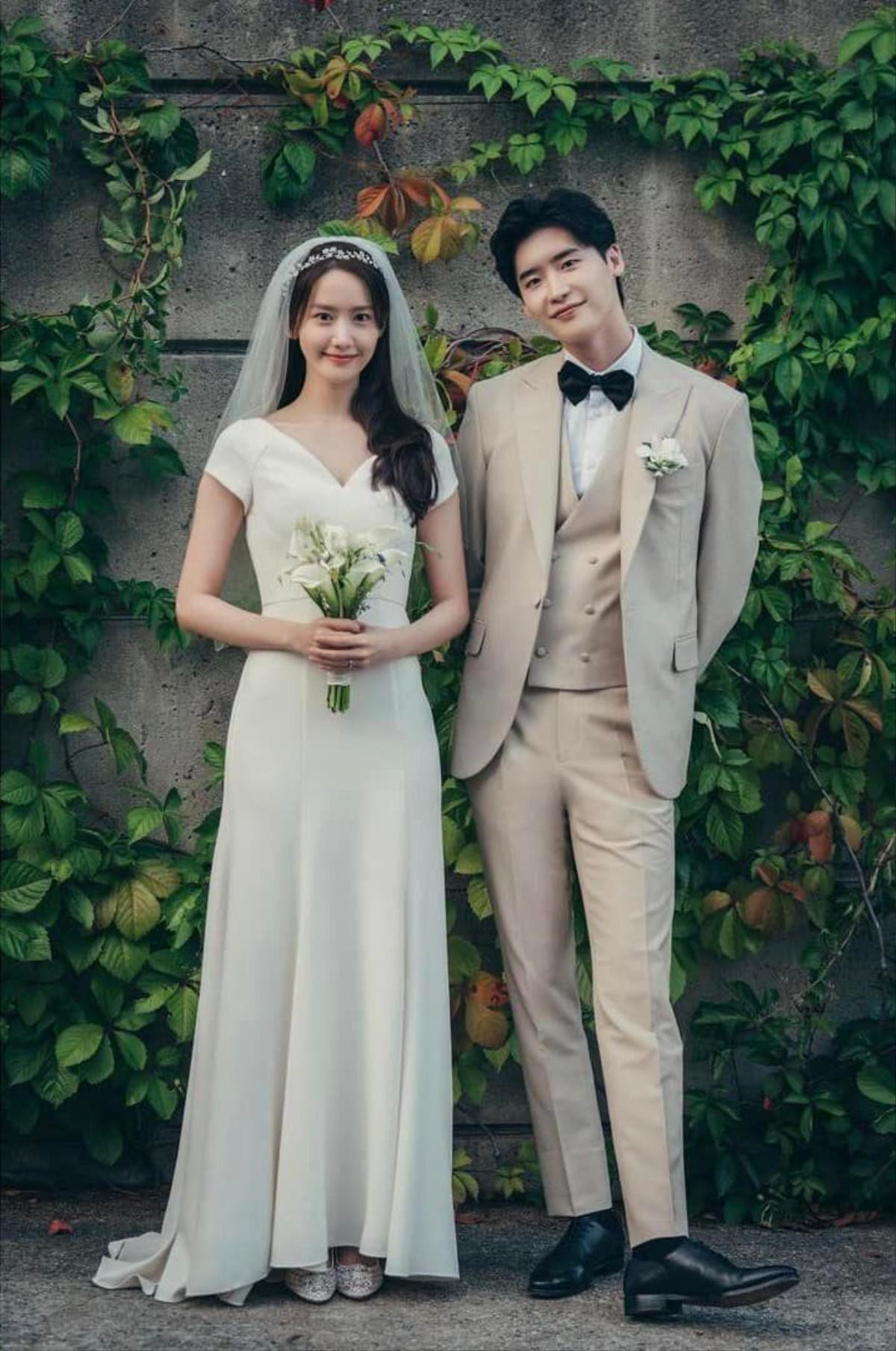 Big Mouth phần 2 ra mắt: Mi Ho (YoonA) sống lại còn sinh con cho Lee Jong Suk? Ảnh 1